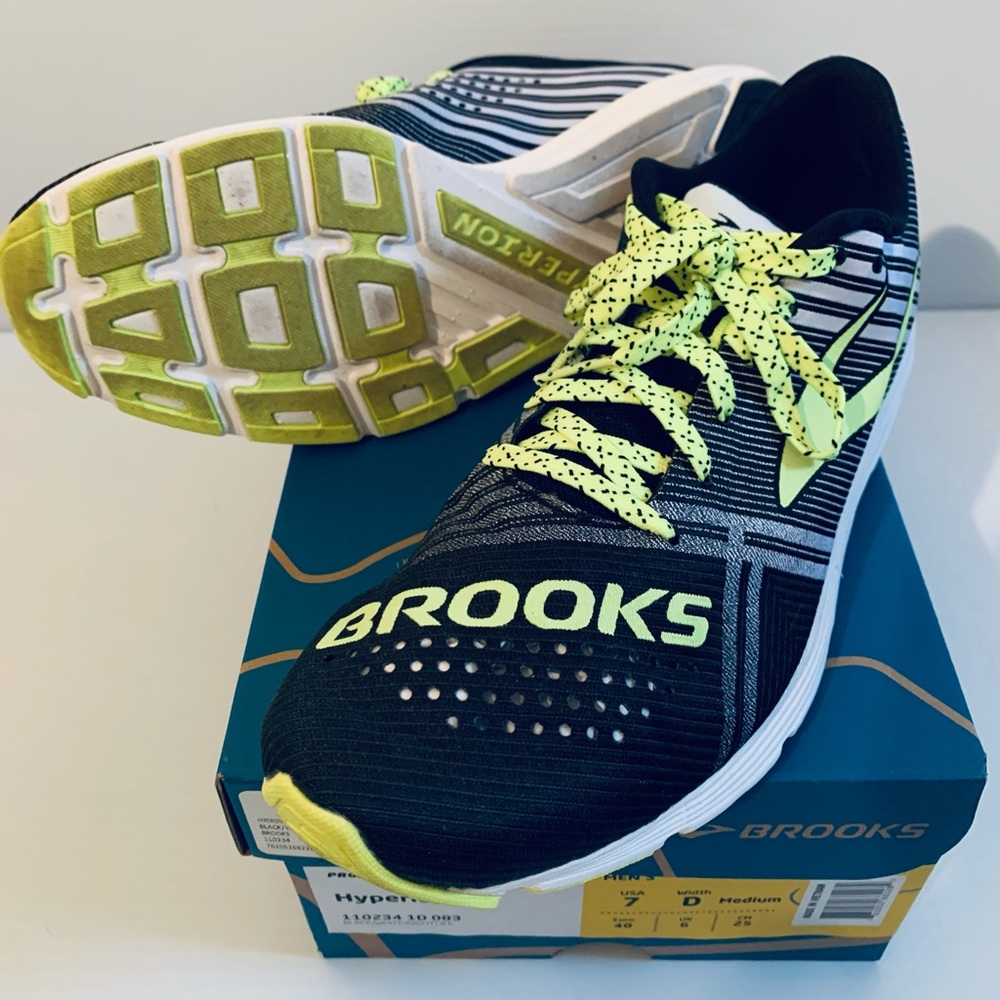 Brooks Hyperion Athletic Shoes